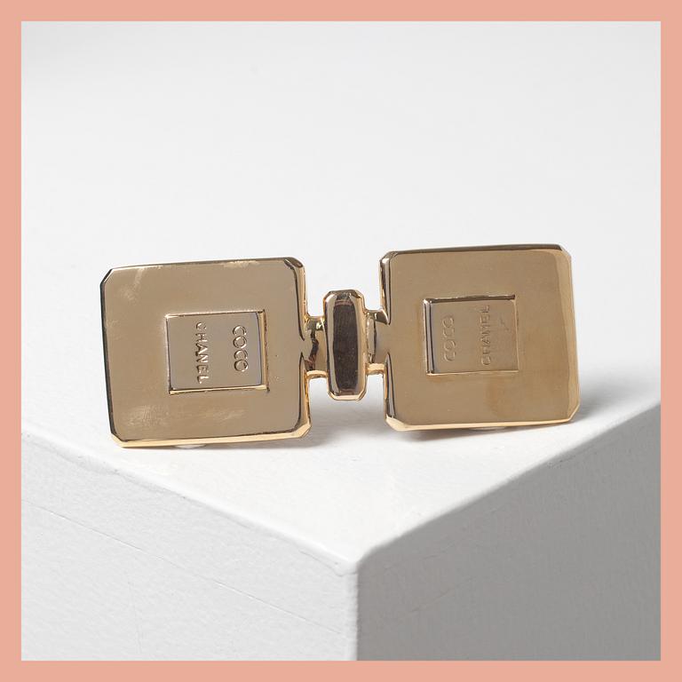 BELT BUCKLE, Chanel.