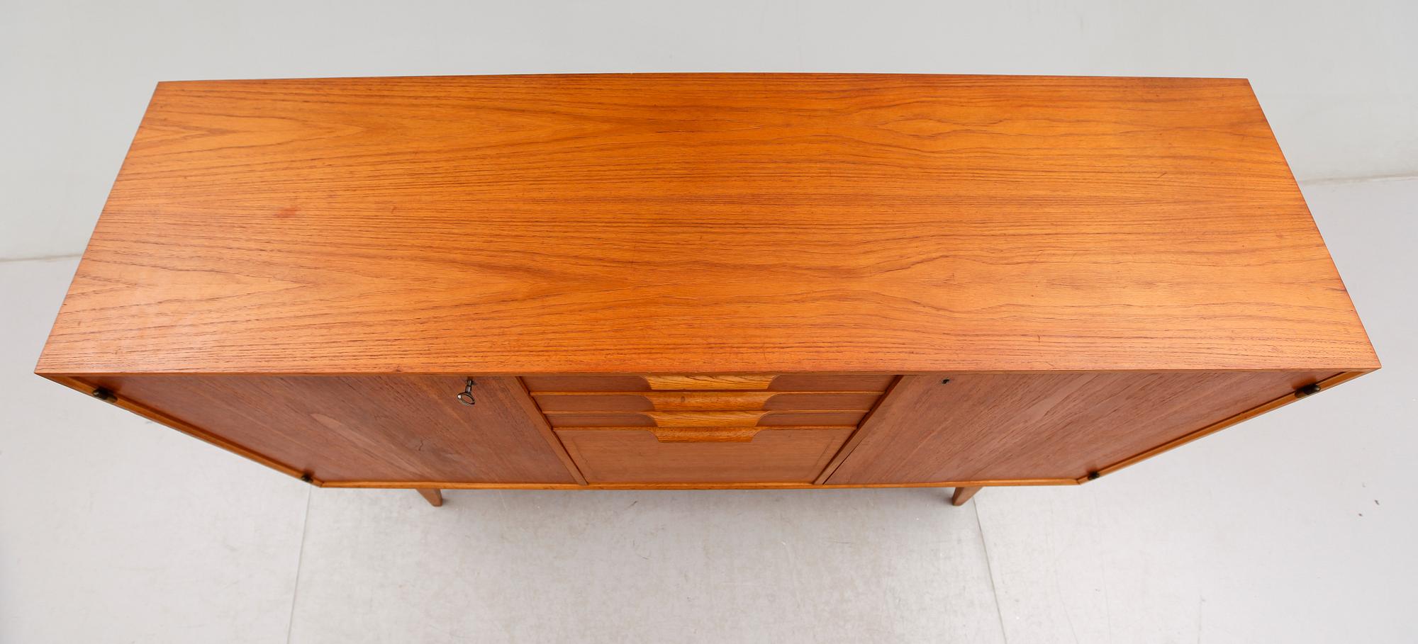 SIDEBOARD, 1900-talets andra hälft.
