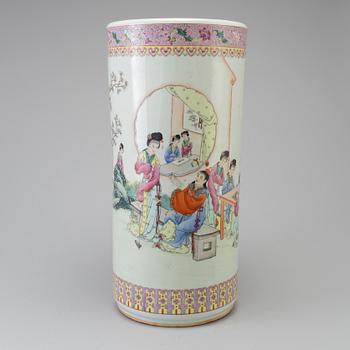 A 20th century porcelain umbrella stand.