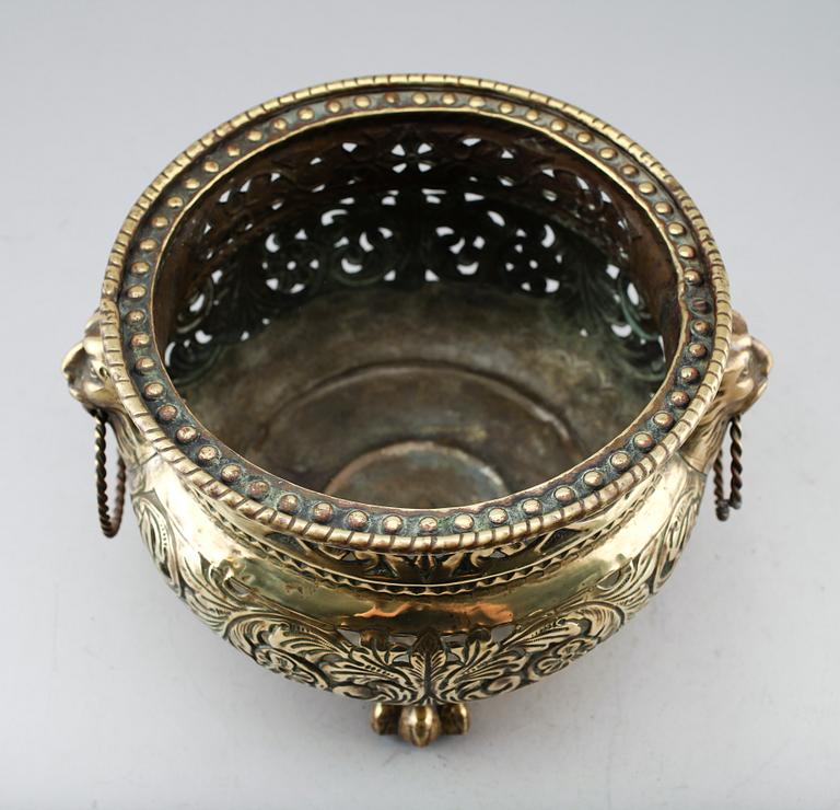 YTTERFODER, mässing, 1700-tal.