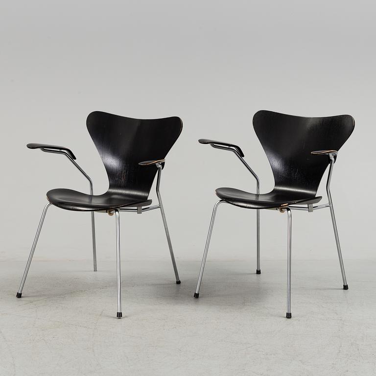 A pair of 'Seven' armchairs from Fritz hansen, 1968.