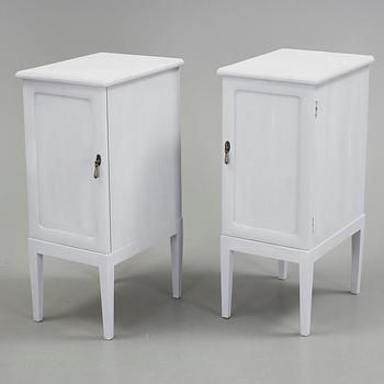 SÄNGBORD, ett par, 1920/30-tal.