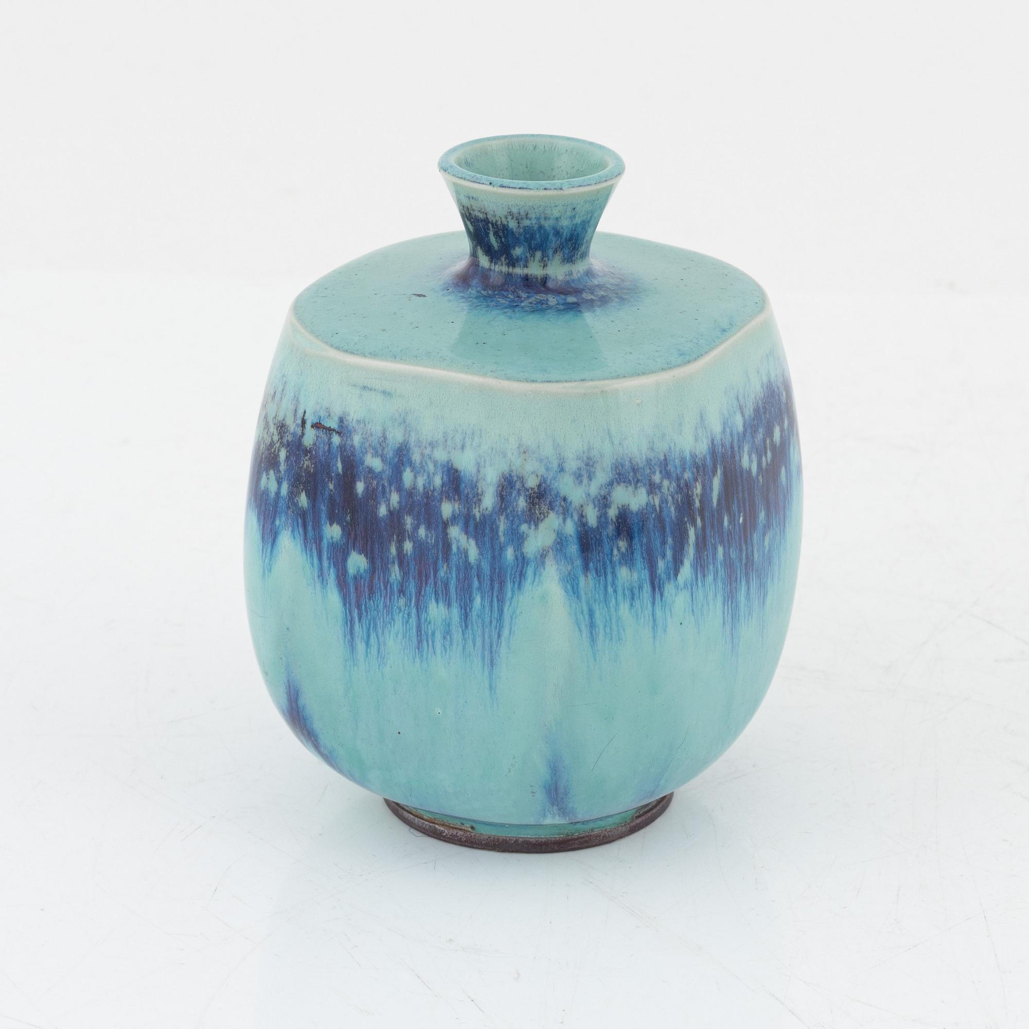 Berndt Friberg, vas, Gustavsbergs studio, 1971.