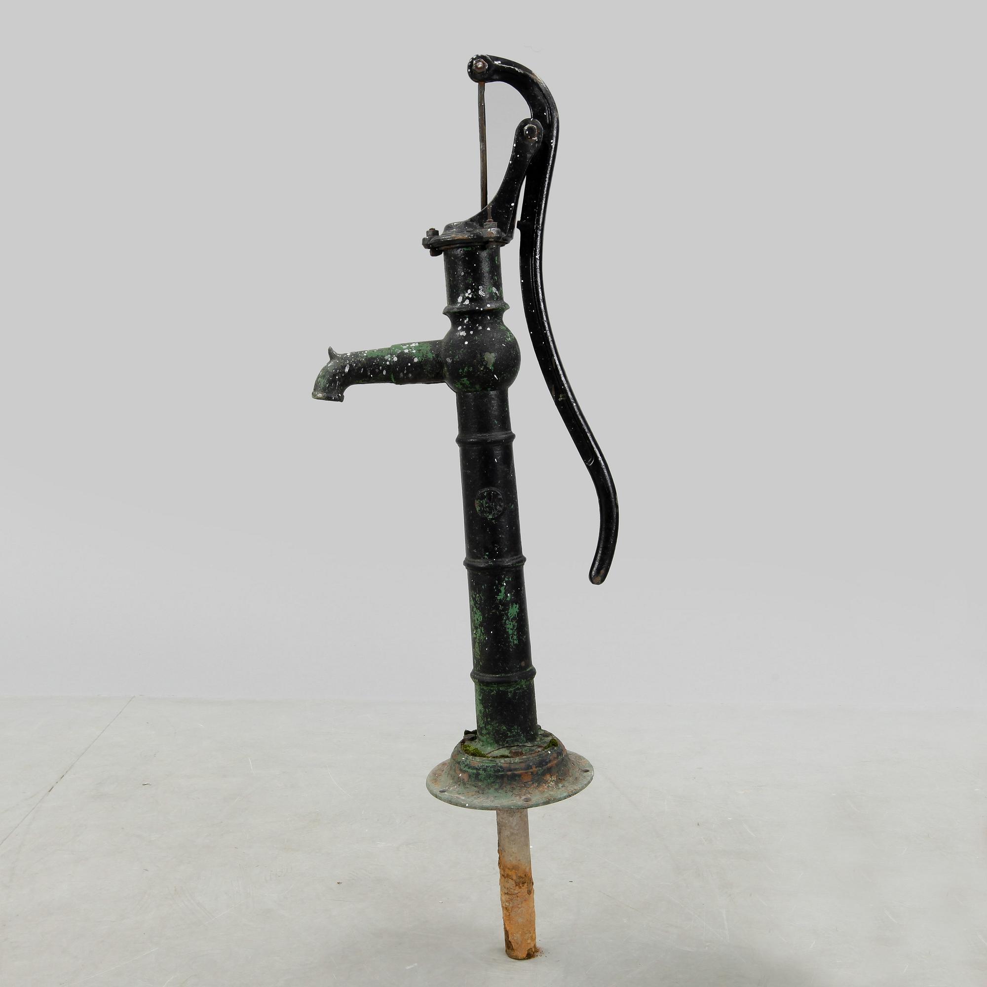 VATTENPUMP, 1900-tal.
