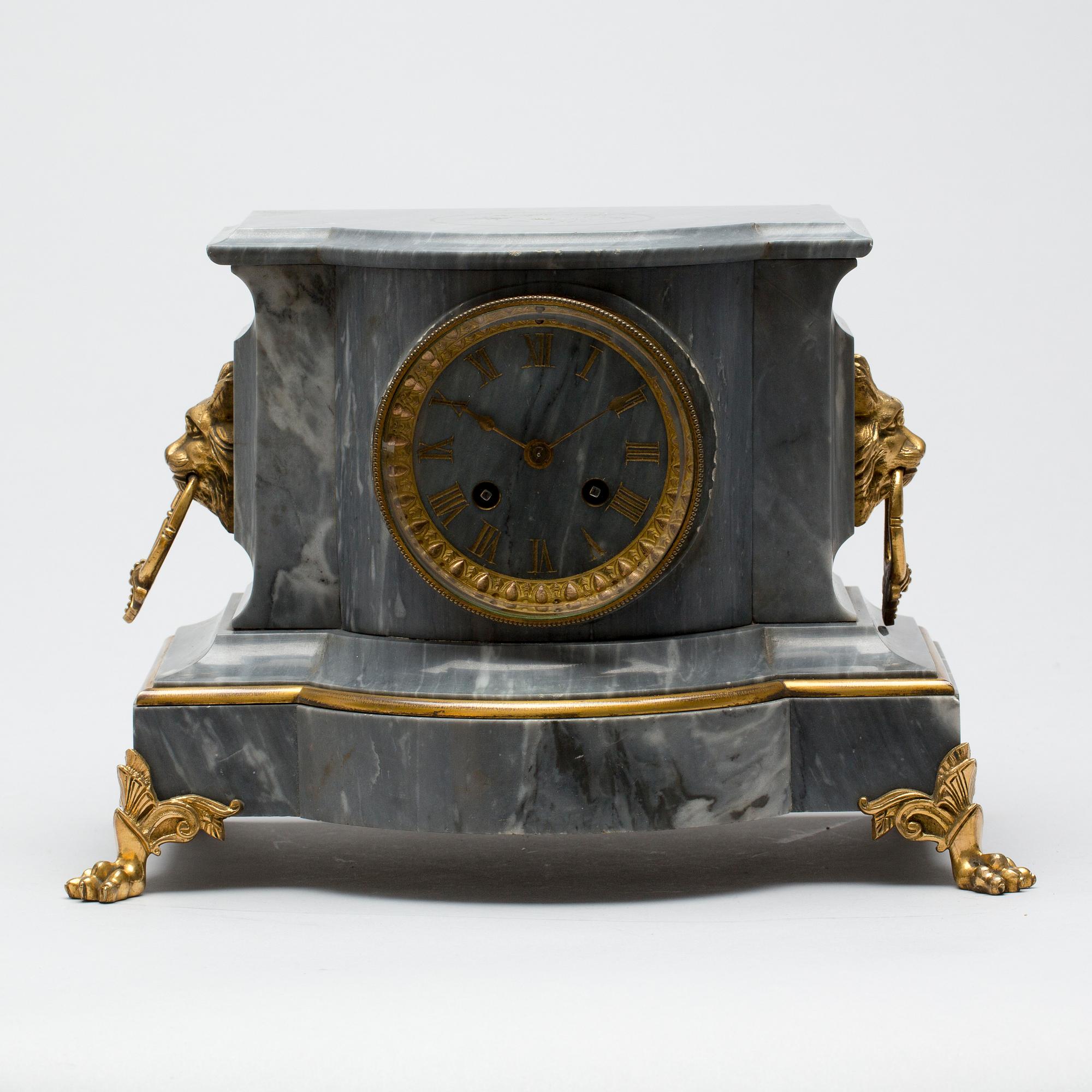 BORDSPENDYL, sent 1800-tal.