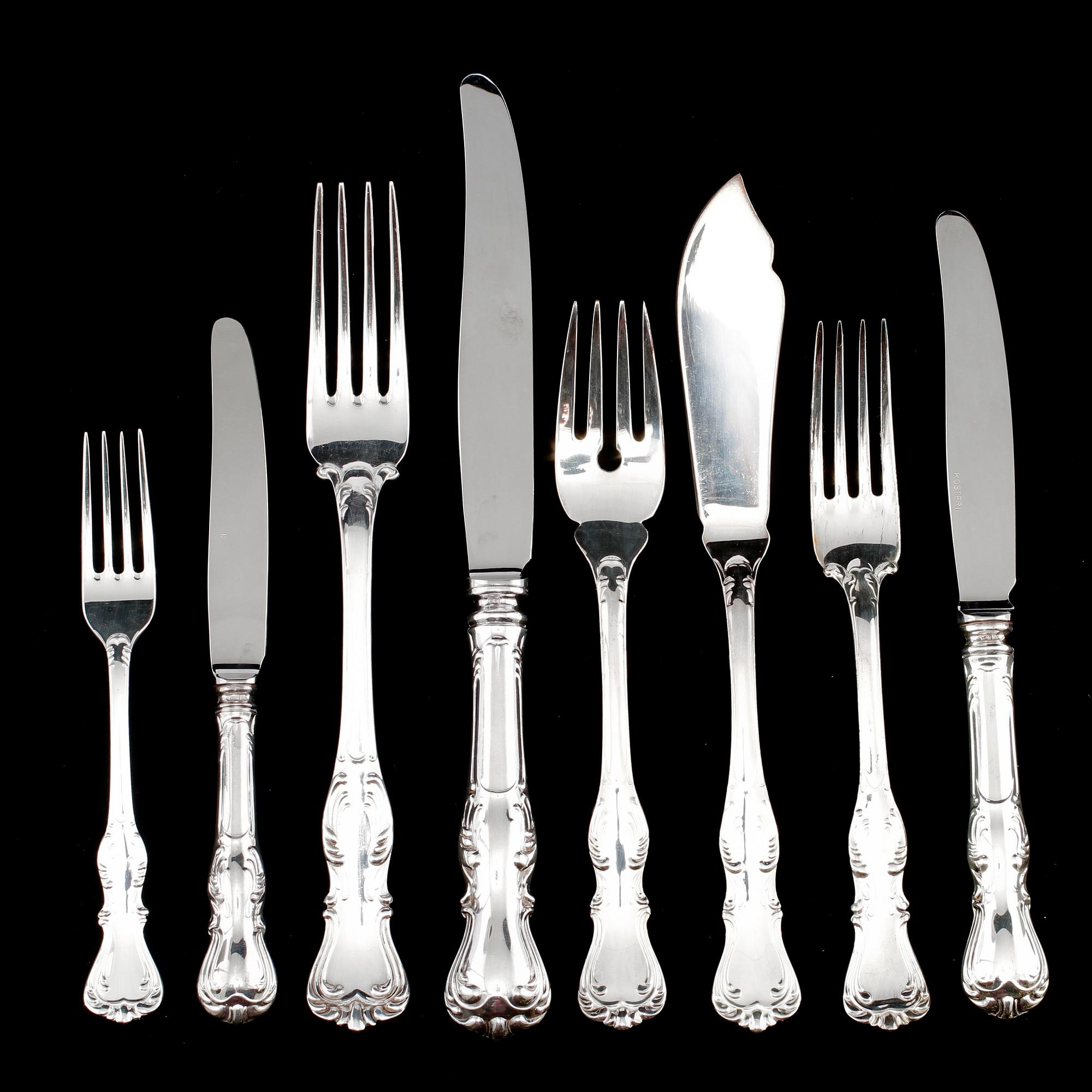 BESTICKSERVIS, 200 delar, silver "Prins Albert", omkring 1900-talets mitt, vikt ca 10885 g.