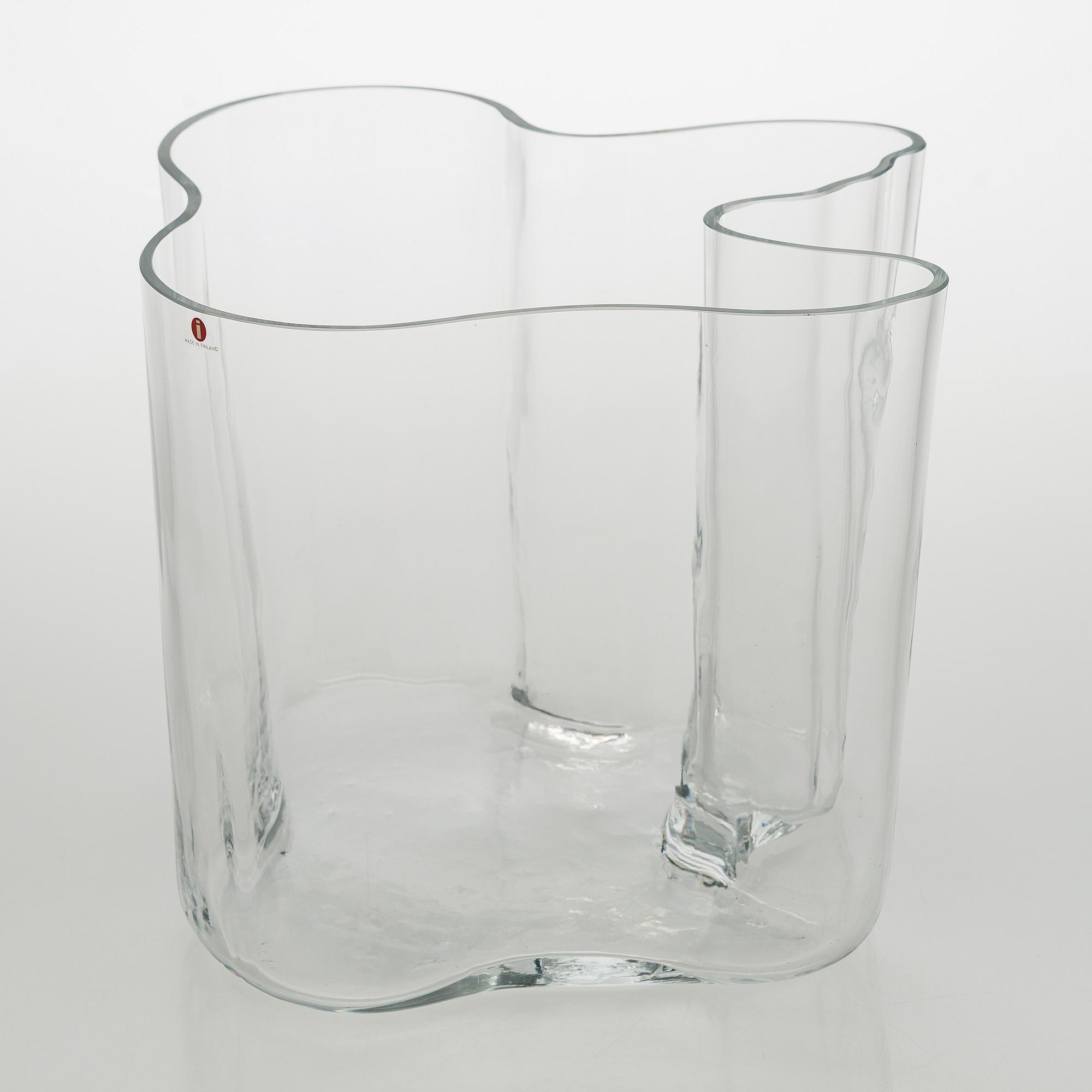 Alvar Aalto, vas 3030, signerad Alvar Aalto.