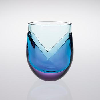 VAS, glas, "Kukka N 518", (Blomma) Heikki Orvola, signerad Nuutajärvi Notsjö, 1970-tal.