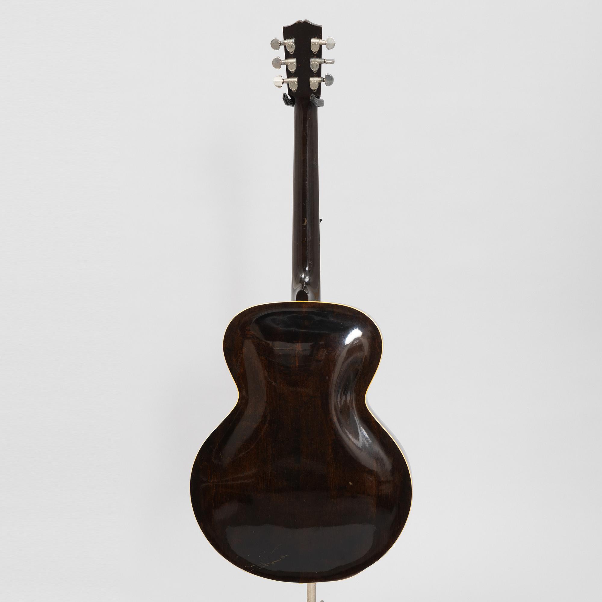Gibson, "Wartime Special", halvakustisk gitarr, 1941, USA.
