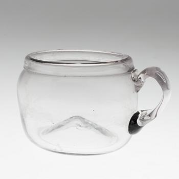 A glass potty, probably Norway, 1790-1820.