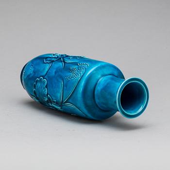 VAS, porslin, Kina 1800/1900-tal.