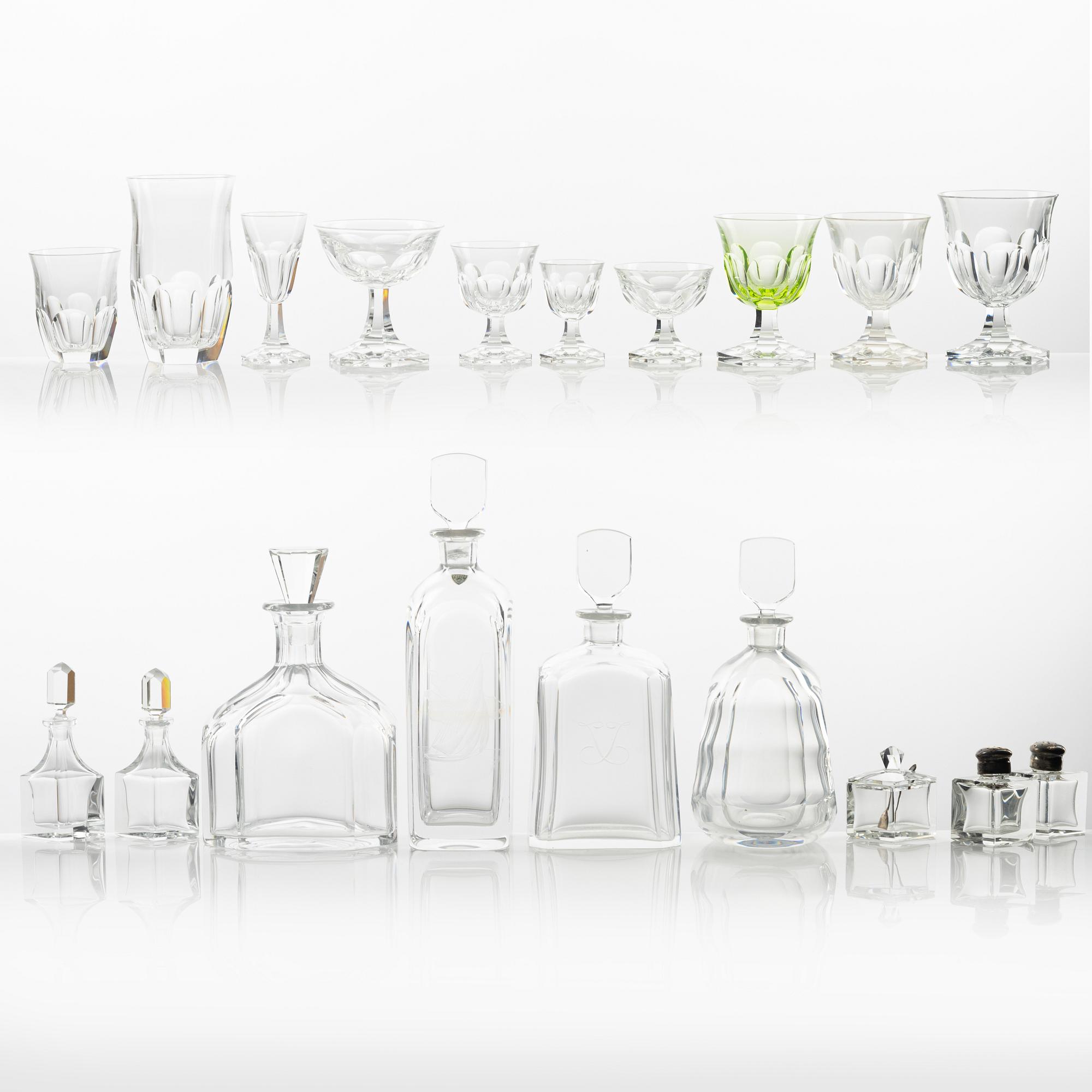 Glasservis, Elis Bergh, glasservis, ca 115 delar "Kronoberg", 1900-talets mitt.