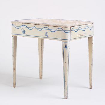 A blue and white faience tea table, second part of the 18th century.