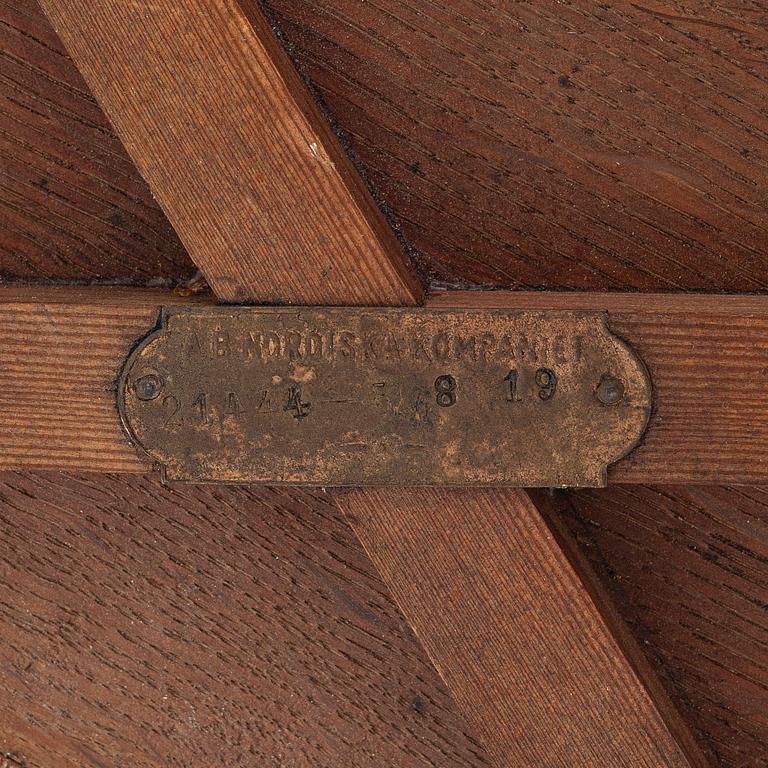 Side table/telephone table, Nordiska Kompaniet, 1915.