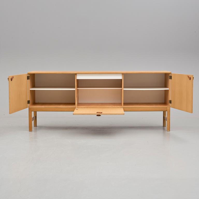 SIDEBOARD, ek, 1960-tal.