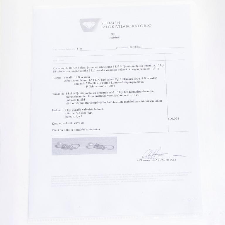 Earrings, cultured pearls, brilliant- and 8/8-cut diamonds, 18K gold.