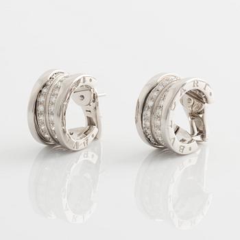Bulgari, earrings, "B Zero1", white gold with brilliant-cut diamonds.