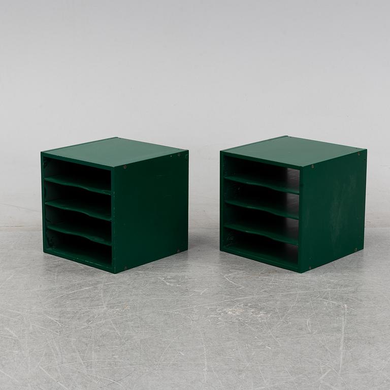 A pair of 'Rapport kub' desk drawers/shelves by Gillis Lundgren, IKEA, 1970's.