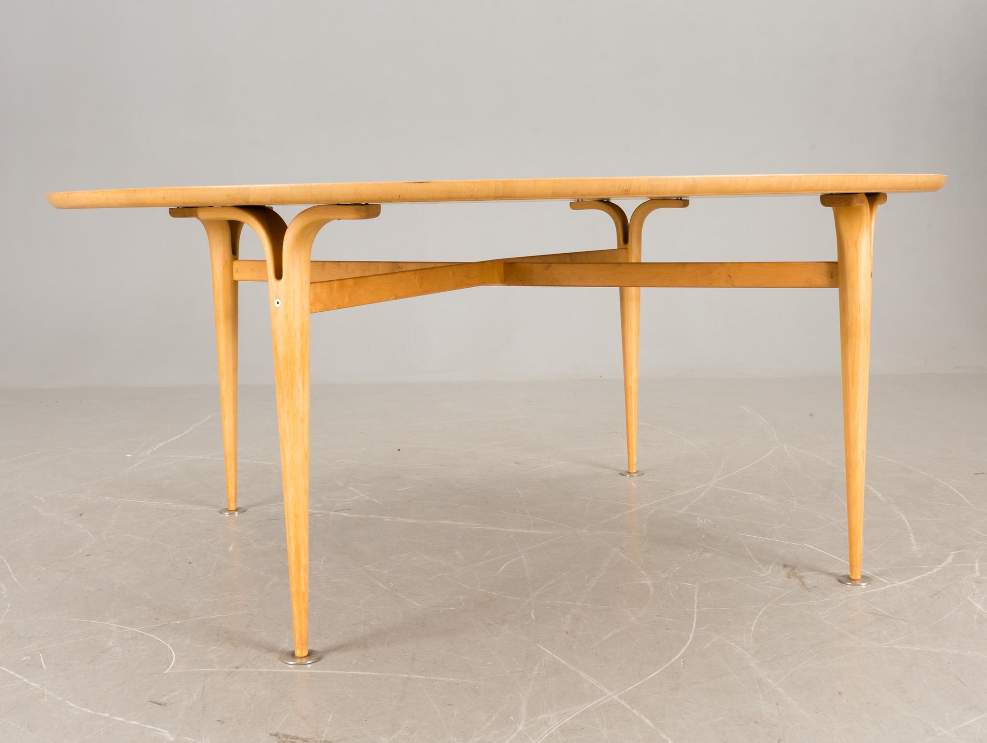 BRUNO MATHSSON, matbord, firma Karl Mathsson Värnamo, 1967.