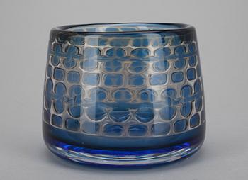 KONSTGLAS, signerad Orrefors Ariel Nr 797 O.
Ingeborg Lundin.