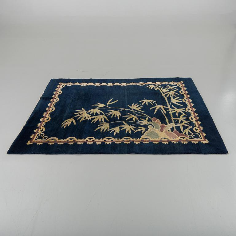 An old Chinese Baotou carpet ca 184 x 143 cm.