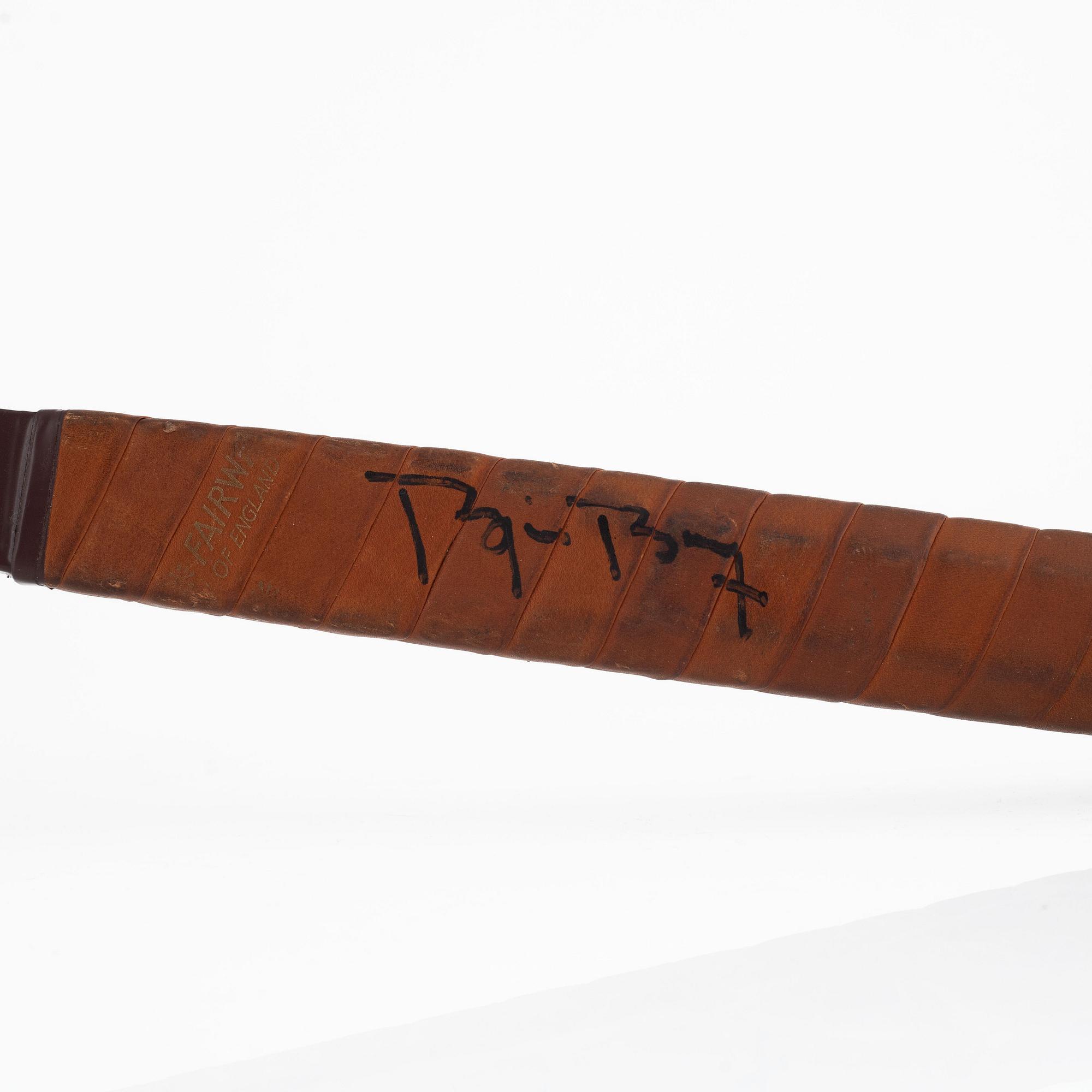 Tennis racket, Fila. Signed by Björn Borg. Specially customized FILA prototype racket in wood, 1977/78.