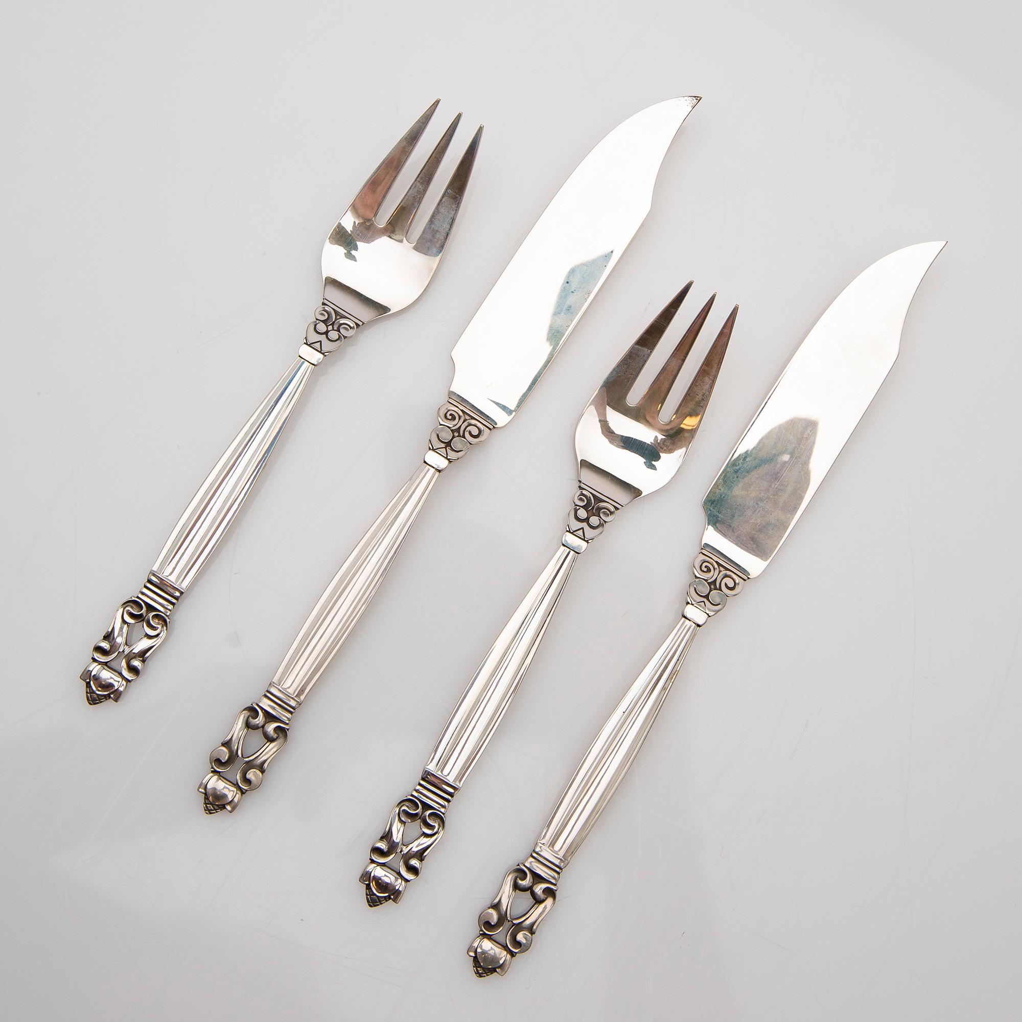 Johan Rohde, fish cutlery, 16 pieces, silver, "Konge / Acorn", Georg Jensen, Denmark.