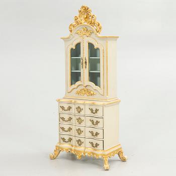Miniature cabinet, late Baroque/Rococo, later part of the 18th century.
