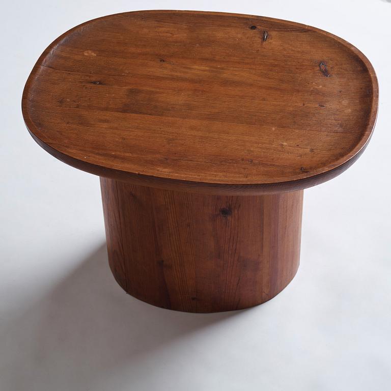 Axel Einar Hjorth, a stained pine 'Utö' table, Nordiska Kompaniet, 1930s.