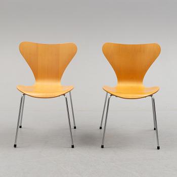 Ten 'Sjuan' chairs by Arne Jacobson for Fritz Hansen, Denmark, later part of the 20th century.