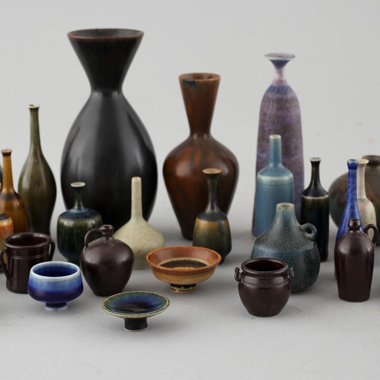 49 stoneware miniatures, mainly from Höganäs, 20th century.