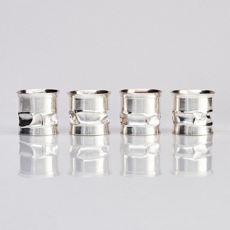 Rolf Karlsson, vinkylare samt fyra bägare, sterling silver, Enköping 1988-1991.