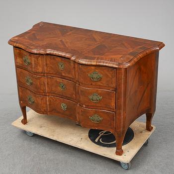 A Swedish late Baroque commode by C. Linning.