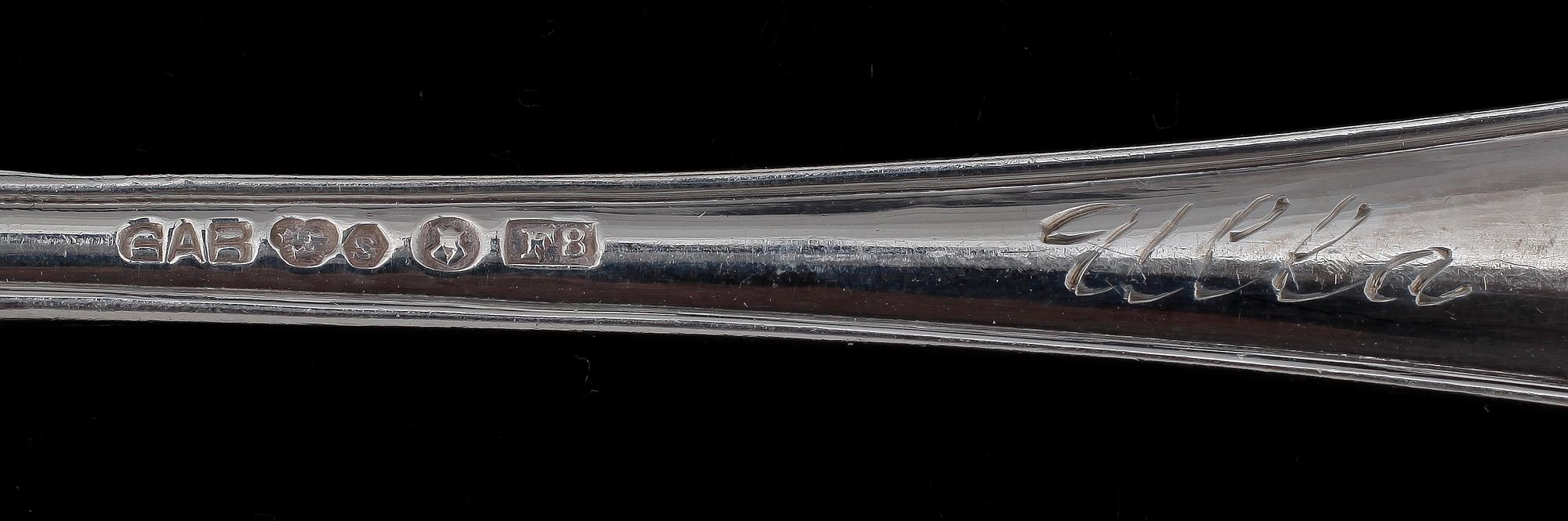 BESTICK,  36 delar, bland annat GULDSMEDS AB, Stockholm, 1900-första del. Vikt ca 1170g.