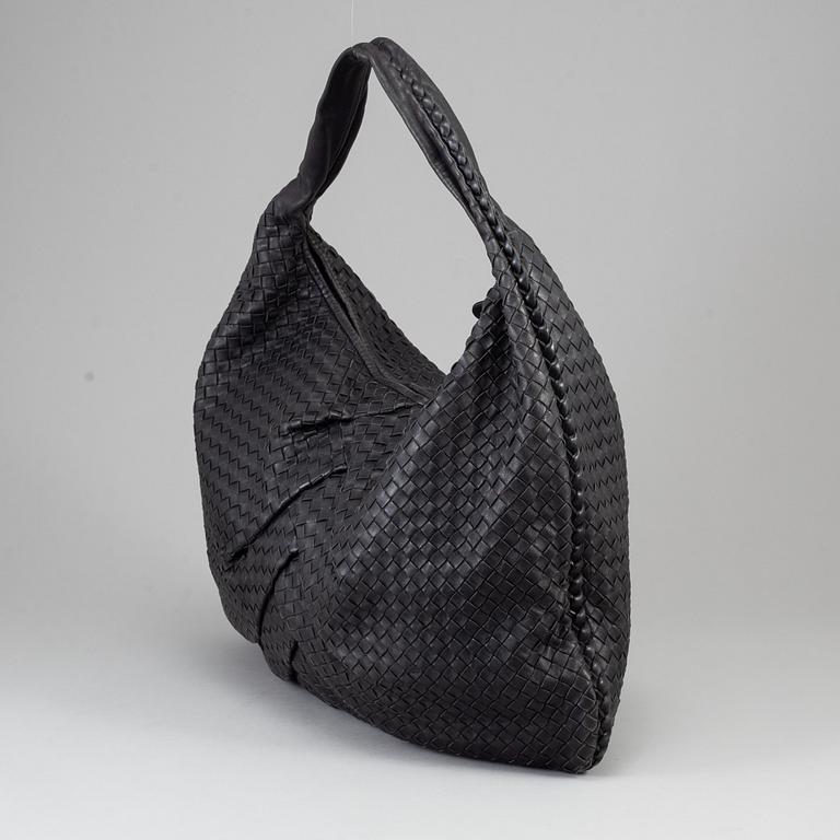 BOTTEGA VENETA, a hobo leather bag.