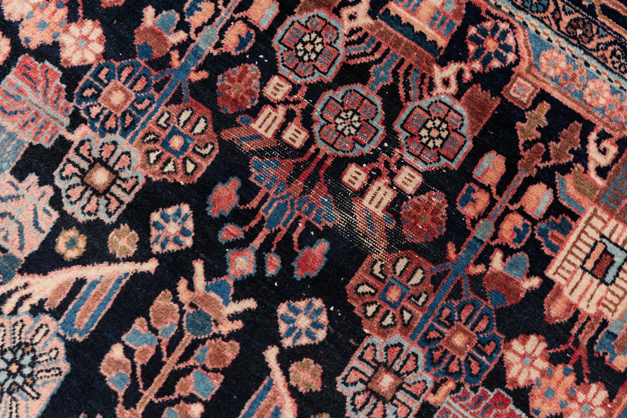 Matta, Nahavad, ca 275 x 160 cm.