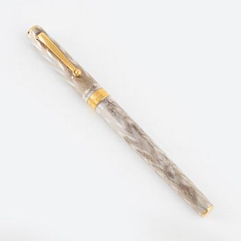 Fountain pen Montegrappa sterling silver Italy.
