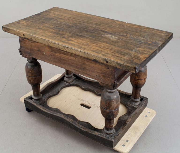 BORD, barock, 1700-tal.