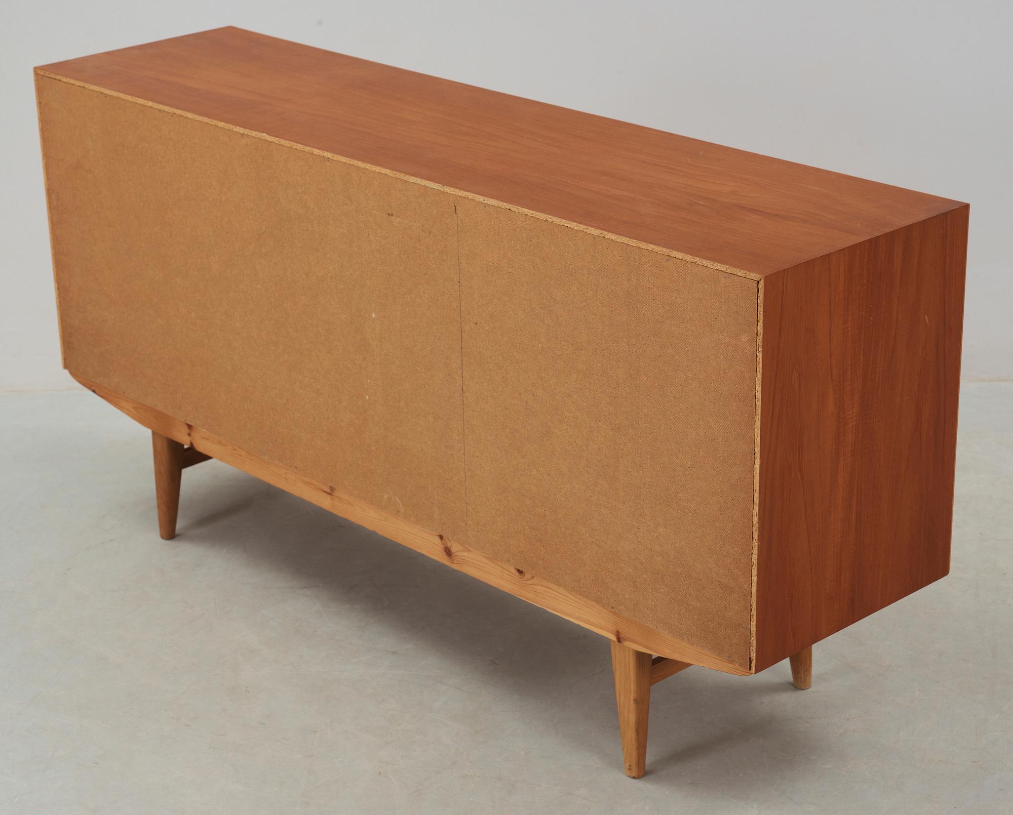 SIDEBOARD, 1950-tal.