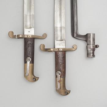 Three bayonets, partly m/1867.