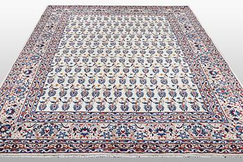 A carpet, Kashan, ca 417 x 300 cm.