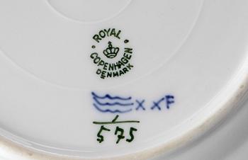 KAFFESERVIS, 27 delar, porslin, "musselmalet", Royal Copenhagen.