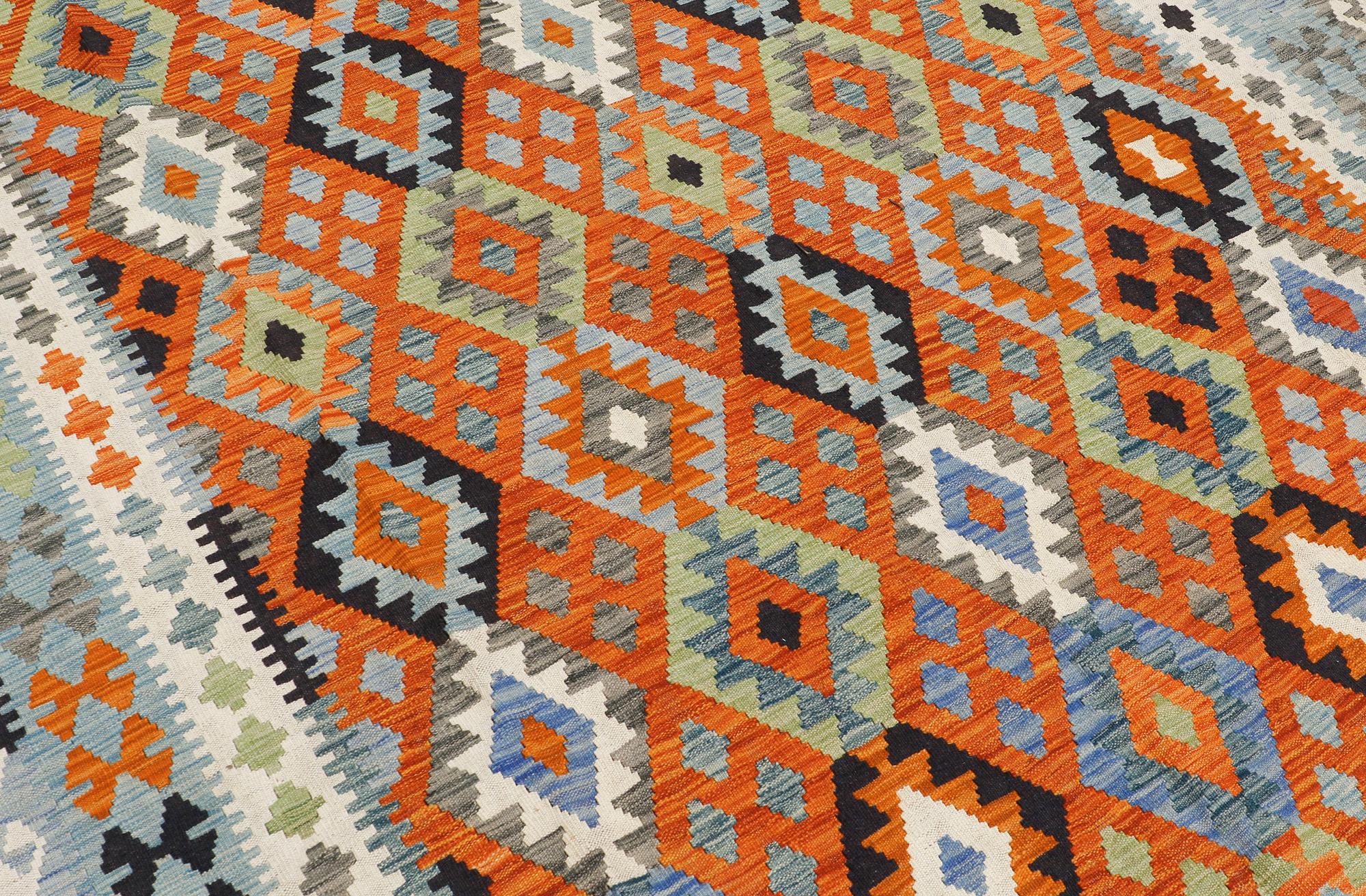 A carpet, Kilim, ca 291 x 203 cm.