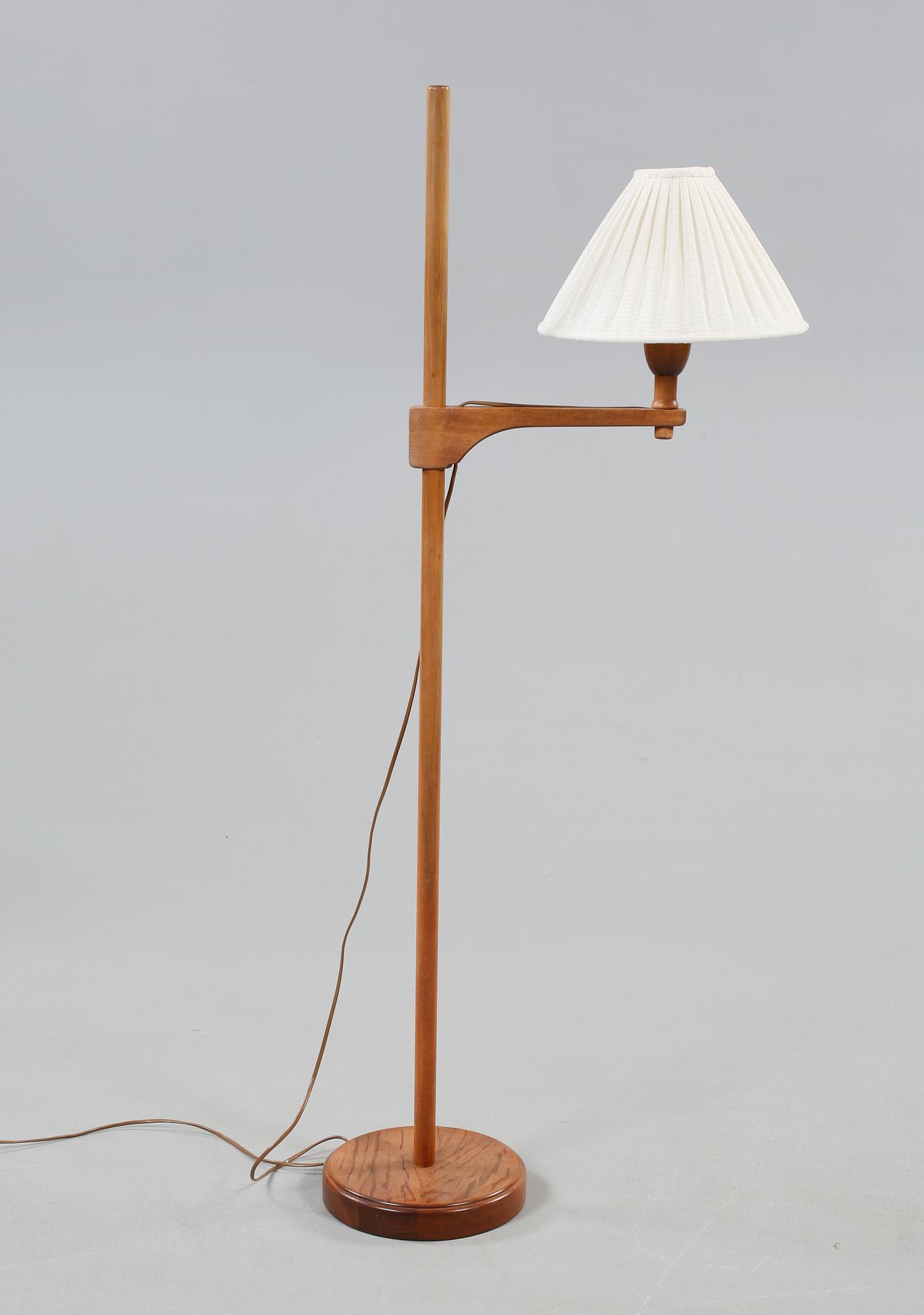 GOLVLAMPA, "Staken", Carl Malmsten, 1900-talets andra hälft.
