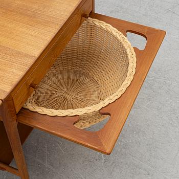 Hans J. Wegner, sewing-/side table "AT-33" Andreas Tuck Denmark.