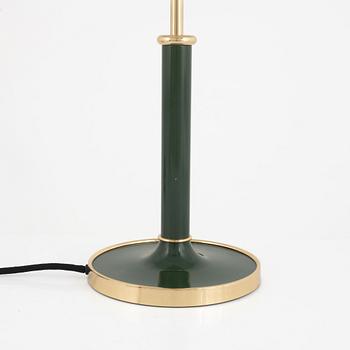 Josef Frank, bordslampa, modell "2456", Firma Svenskt Tenn.