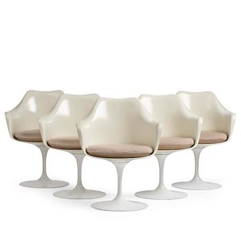 83. Eero Saarinen, stolar, fem stycken, "Tulip", Knoll International, 1960-70-tal.