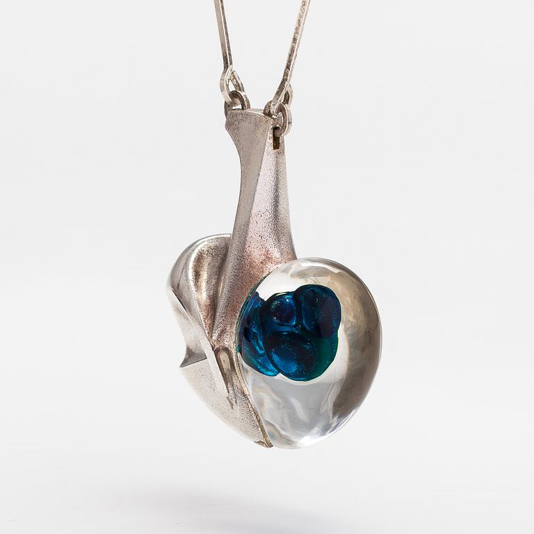 Björn Weckström, "Space apple", a stelring silver and acrylic necklace. Lapponia 1977.