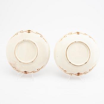 Plates a pair of Japan Meiji (1868-1912) porcelain.