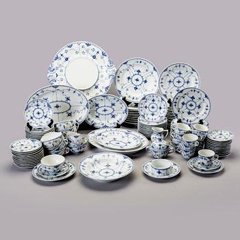 A 120 pcs Musselmalet Royal Copenhagen porcelain dinner service Denmark 1938-1999.